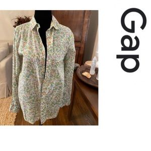 Gap Flora Button Down Top